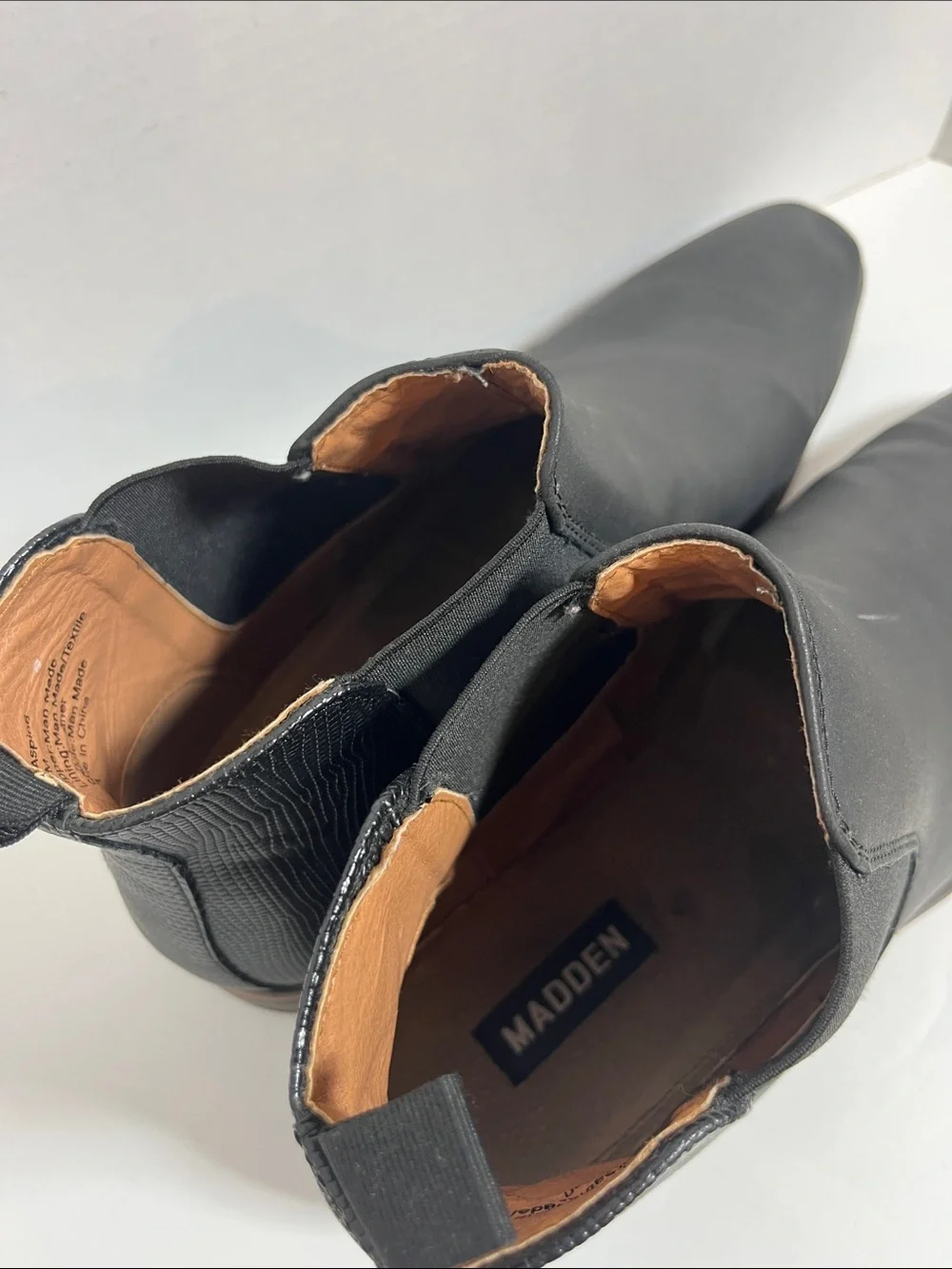 Steve Madden Men's faux Black Leather Chukka Boots